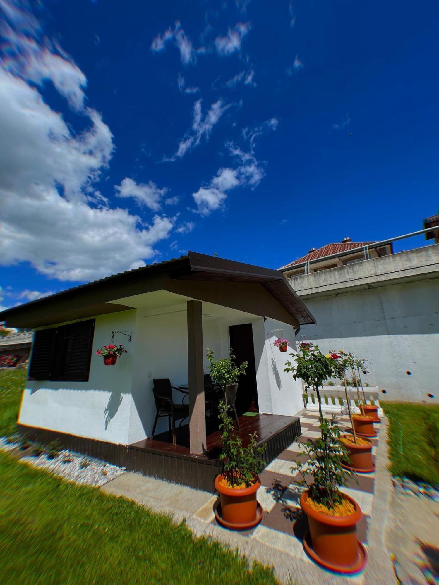 Rooms P&L Plav Exterior foto